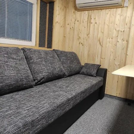 Mobilni Dum Jenin Feriehus *