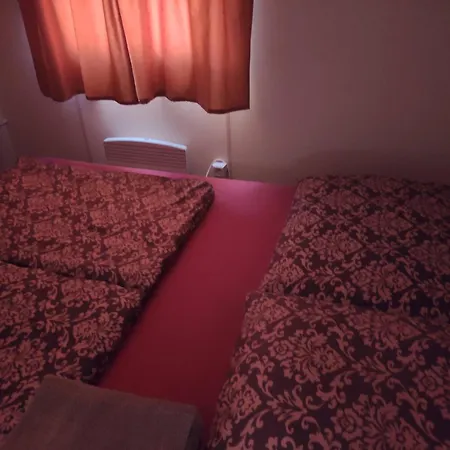 Feriehus Mobilni Dum Jenin