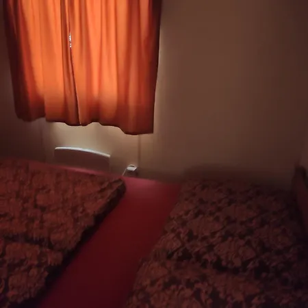 Ferienhaus Mobilni Dum Jenin *